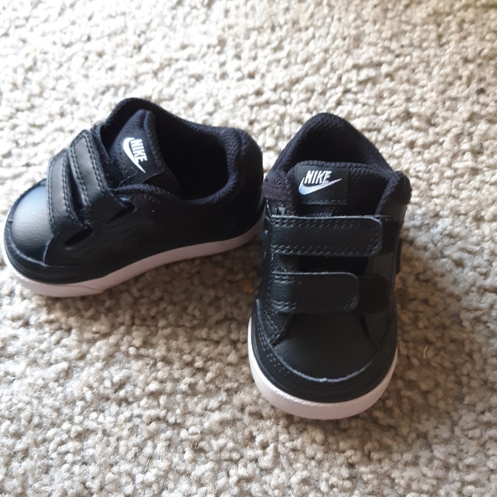 3c black nikes